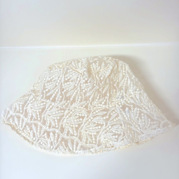 ⭐️SOLD⭐️ NWT | ANTHROPOLOGIE Embroidered Ivory Tulle Bucket Hat - Picture 5 of 8